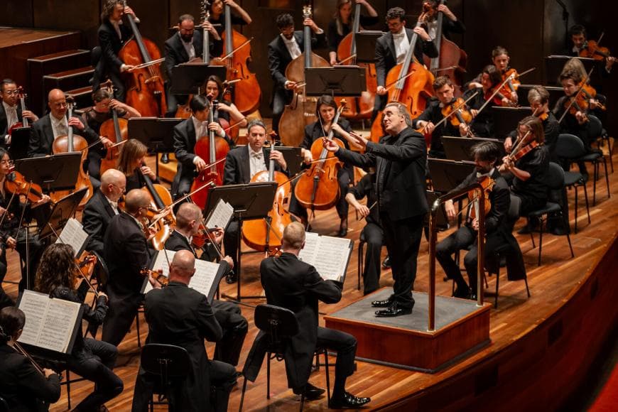  Melbourne Symphony Orchestra on stage