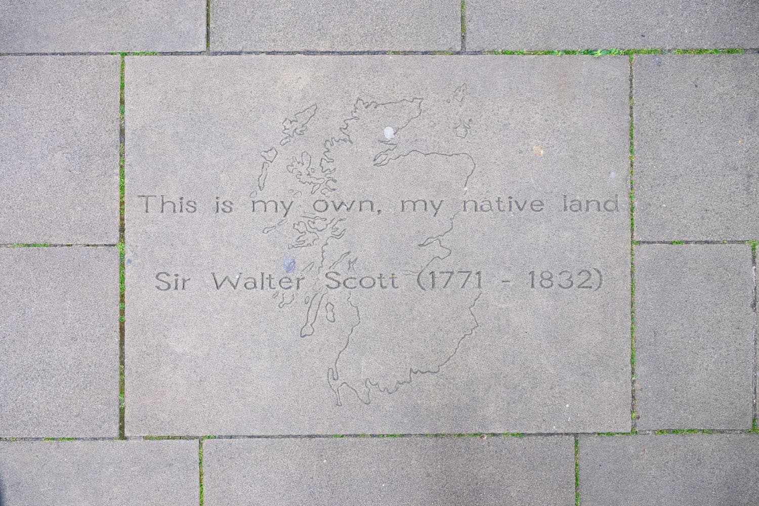 Makars' court engraved stone