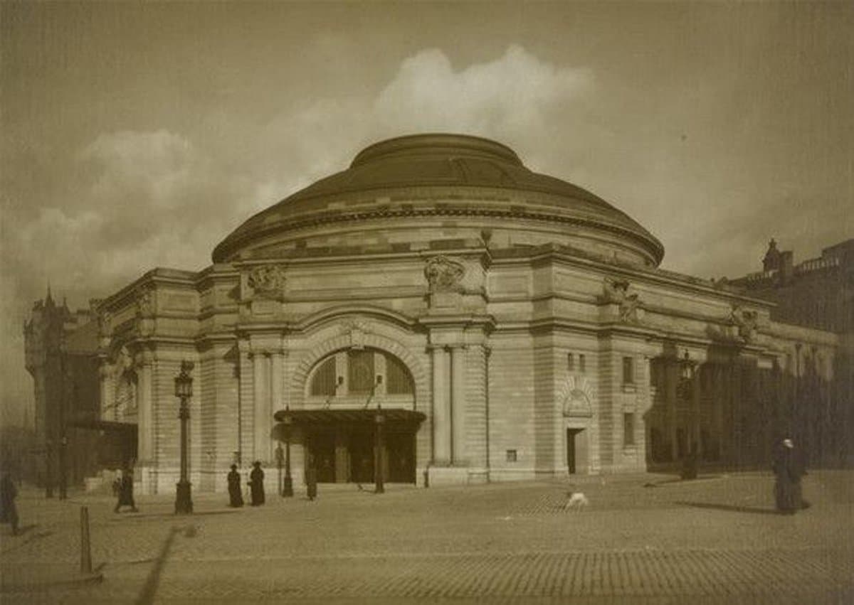 Sepia photograph of Usher Hall exterior.