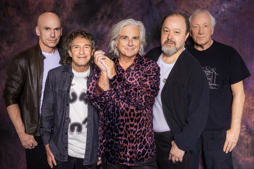 Image of band members